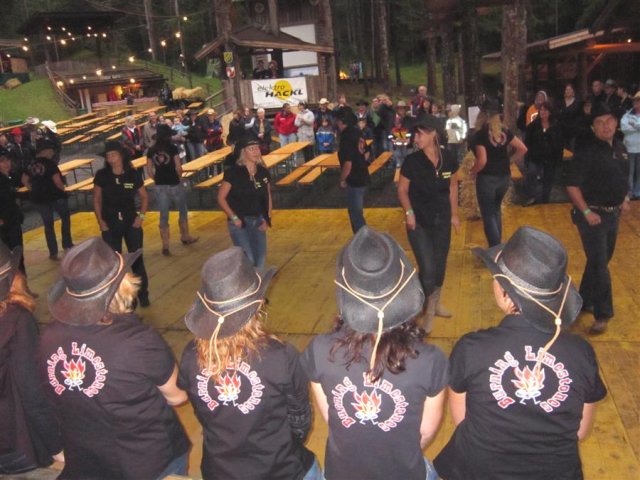 IMG_0095 (Custom)